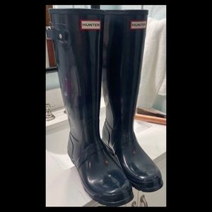 NEW Hunter Rain Boots Size US 9